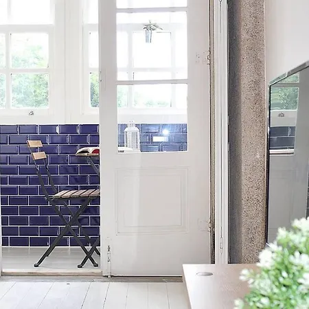 Апартаменты Benskins Loft Downtown *