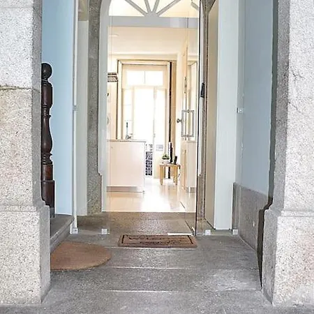 Benskins Loft Downtown Apartman