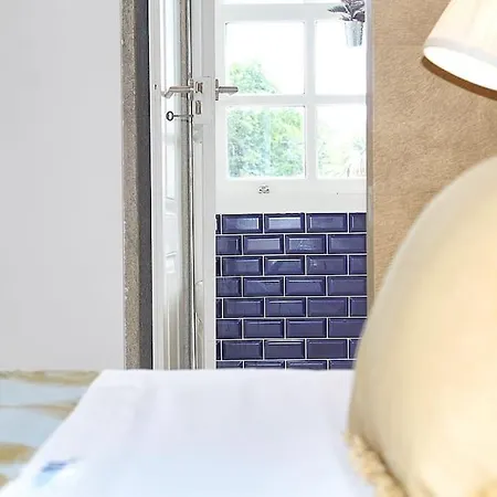 Benskins Loft Downtown Apartment